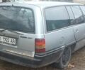 Серый Опель Омега, объемом двигателя 2 л и пробегом 280 тыс. км за 850 $, фото 7 на Automoto.ua
