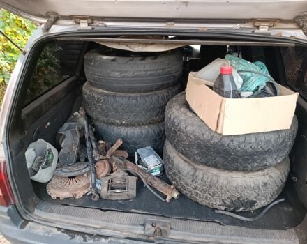 Серый Опель Омега, объемом двигателя 2 л и пробегом 360 тыс. км за 1063 $, фото 5 на Automoto.ua