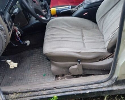 Сірий Опель Омега, об'ємом двигуна 1.8 л та пробігом 146 тис. км за 390 $, фото 4 на Automoto.ua