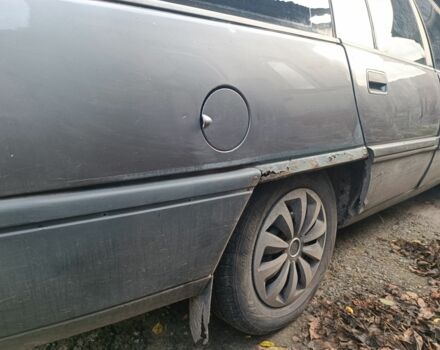 Серый Опель Омега, объемом двигателя 2 л и пробегом 360 тыс. км за 1063 $, фото 4 на Automoto.ua