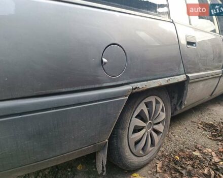 Сірий Опель Омега, об'ємом двигуна 2 л та пробігом 360 тис. км за 1063 $, фото 3 на Automoto.ua