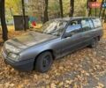 Сірий Опель Омега, об'ємом двигуна 2 л та пробігом 200 тис. км за 800 $, фото 1 на Automoto.ua