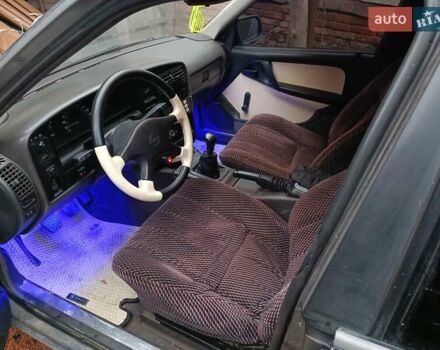 Сірий Опель Омега, об'ємом двигуна 2 л та пробігом 360 тис. км за 1063 $, фото 6 на Automoto.ua