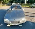 Серый Опель Омега, объемом двигателя 1.8 л и пробегом 333 тыс. км за 700 $, фото 1 на Automoto.ua
