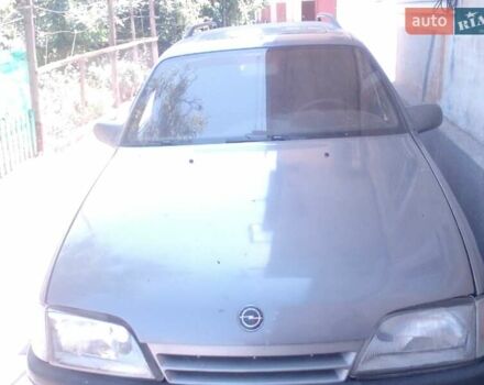 Серый Опель Омега, объемом двигателя 2.6 л и пробегом 450 тыс. км за 1700 $, фото 17 на Automoto.ua