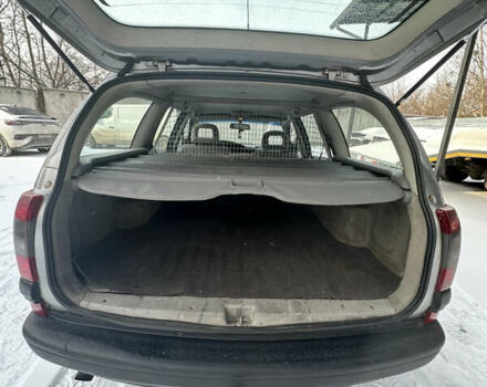 Серый Опель Омега, объемом двигателя 0 л и пробегом 315 тыс. км за 1850 $, фото 61 на Automoto.ua