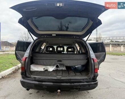 Сірий Опель Омега, об'ємом двигуна 2 л та пробігом 247 тис. км за 2200 $, фото 19 на Automoto.ua