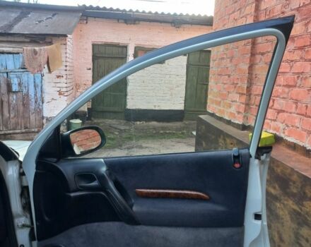 Серый Опель Омега, объемом двигателя 2.5 л и пробегом 300 тыс. км за 3700 $, фото 3 на Automoto.ua