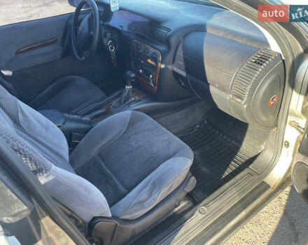 Серый Опель Омега, объемом двигателя 2.5 л и пробегом 299 тыс. км за 2500 $, фото 6 на Automoto.ua