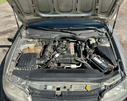 Сірий Опель Омега, об'ємом двигуна 2 л та пробігом 23 тис. км за 1990 $, фото 10 на Automoto.ua