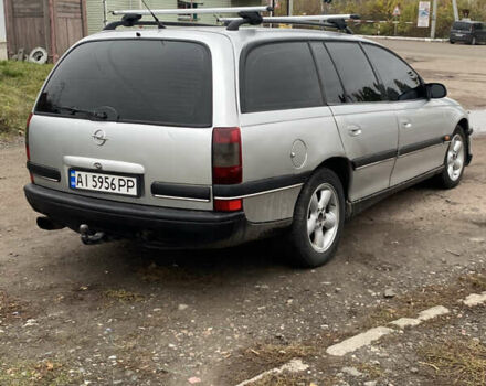 Серый Опель Омега, объемом двигателя 2 л и пробегом 300 тыс. км за 1750 $, фото 3 на Automoto.ua