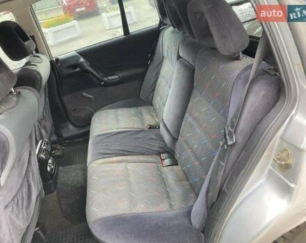 Сірий Опель Омега, об'ємом двигуна 2.5 л та пробігом 235 тис. км за 2500 $, фото 9 на Automoto.ua