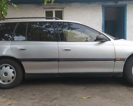 Серый Опель Омега, объемом двигателя 2 л и пробегом 280 тыс. км за 3000 $, фото 3 на Automoto.ua