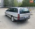 Сірий Опель Омега, об'ємом двигуна 2.5 л та пробігом 235 тис. км за 2500 $, фото 1 на Automoto.ua