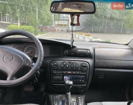 Сірий Опель Омега, об'ємом двигуна 2.5 л та пробігом 235 тис. км за 2500 $, фото 3 на Automoto.ua