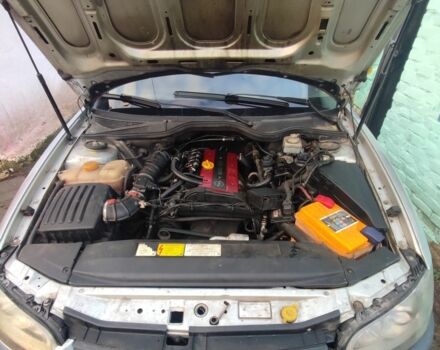 Серый Опель Омега, объемом двигателя 2 л и пробегом 360 тыс. км за 1650 $, фото 2 на Automoto.ua