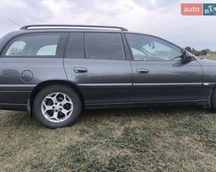 Опель Омега 1998 в Черкассах на Automoto.ua Серый Опель Омега, объемом двигателя 2.5 л и пробегом 282 тыс. км за 3500 $, фото 7 на Automoto.ua