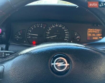 Сірий Опель Омега, об'ємом двигуна 2 л та пробігом 440 тис. км за 1900 $, фото 12 на Automoto.ua