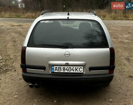 Сірий Опель Омега, об'ємом двигуна 2 л та пробігом 375 тис. км за 1900 $, фото 5 на Automoto.ua