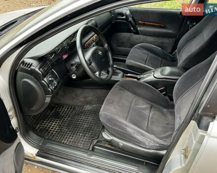 Сірий Опель Омега, об'ємом двигуна 2 л та пробігом 375 тис. км за 1900 $, фото 15 на Automoto.ua