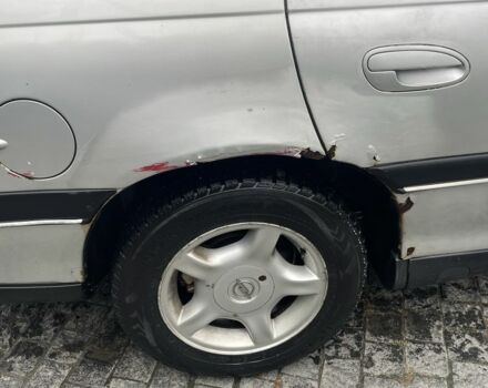 Серый Опель Омега, объемом двигателя 2 л и пробегом 263 тыс. км за 2450 $, фото 5 на Automoto.ua