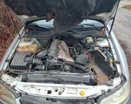 Серый Опель Омега, объемом двигателя 2.5 л и пробегом 260 тыс. км за 700 $, фото 1 на Automoto.ua