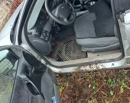 Серый Опель Омега, объемом двигателя 2.5 л и пробегом 260 тыс. км за 700 $, фото 2 на Automoto.ua