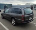 Серый Опель Омега, объемом двигателя 2 л и пробегом 350 тыс. км за 2700 $, фото 1 на Automoto.ua