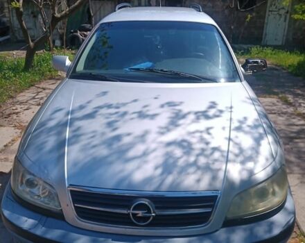 Сірий Опель Омега, об'ємом двигуна 2 л та пробігом 300 тис. км за 1500 $, фото 2 на Automoto.ua