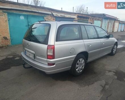 Сірий Опель Омега, об'ємом двигуна 2.2 л та пробігом 178 тис. км за 3500 $, фото 2 на Automoto.ua