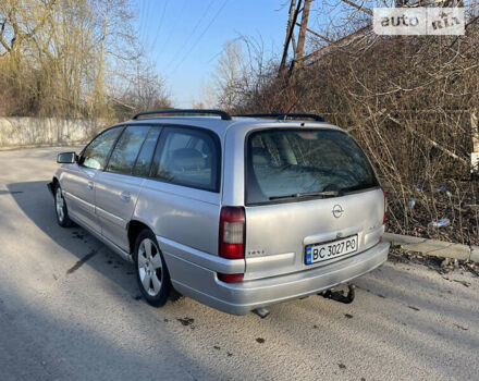 Сірий Опель Омега, об'ємом двигуна 2.17 л та пробігом 260 тис. км за 2500 $, фото 6 на Automoto.ua