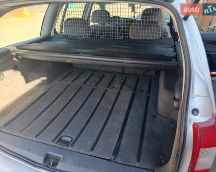 Сірий Опель Омега, об'ємом двигуна 2.2 л та пробігом 178 тис. км за 3900 $, фото 16 на Automoto.ua