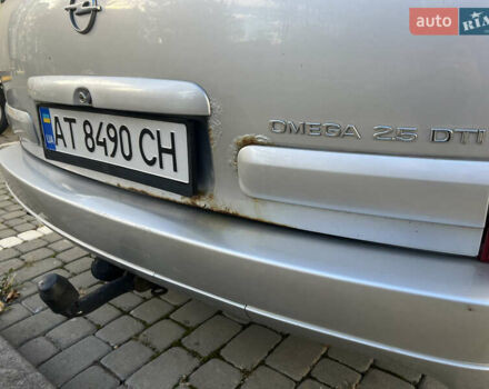 Серый Опель Омега, объемом двигателя 2.5 л и пробегом 287 тыс. км за 3700 $, фото 17 на Automoto.ua