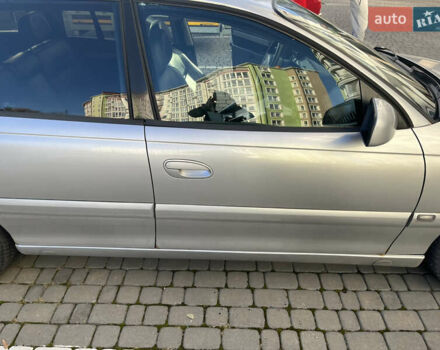 Серый Опель Омега, объемом двигателя 2.5 л и пробегом 287 тыс. км за 3700 $, фото 14 на Automoto.ua