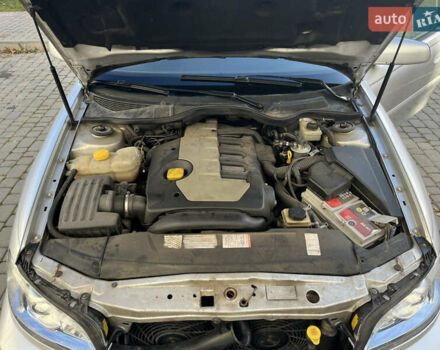 Серый Опель Омега, объемом двигателя 2.5 л и пробегом 287 тыс. км за 3700 $, фото 6 на Automoto.ua