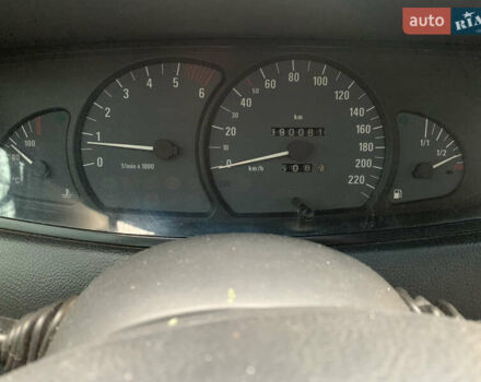 Сірий Опель Омега, об'ємом двигуна 2.5 л та пробігом 410 тис. км за 5500 $, фото 12 на Automoto.ua