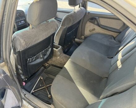 Серый Опель Омега, объемом двигателя 2 л и пробегом 260 тыс. км за 1050 $, фото 15 на Automoto.ua