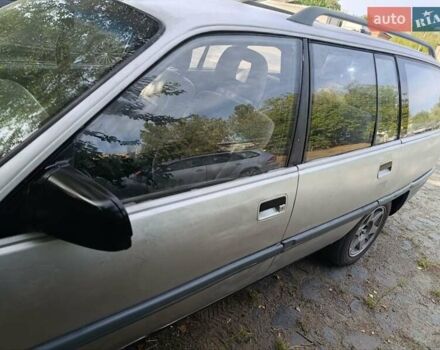 Серый Опель Омега, объемом двигателя 2 л и пробегом 310 тыс. км за 1050 $, фото 1 на Automoto.ua