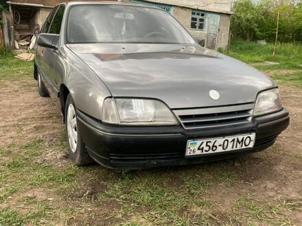 Серый Опель Омега, объемом двигателя 2 л и пробегом 270 тыс. км за 1100 $, фото 1 на Automoto.ua