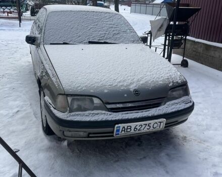 Серый Опель Омега, объемом двигателя 2 л и пробегом 317 тыс. км за 800 $, фото 1 на Automoto.ua