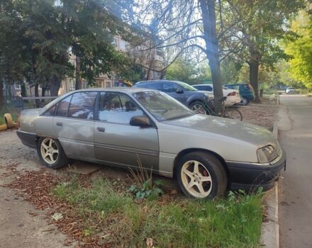 Сірий Опель Омега, об'ємом двигуна 0 л та пробігом 300 тис. км за 561 $, фото 1 на Automoto.ua