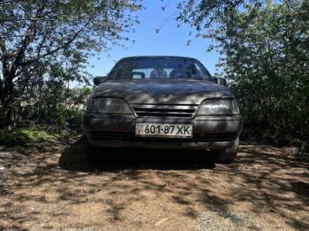 Опель Омега 1987 у Харкові на Automoto.ua Сірий Опель Омега, об'ємом двигуна 2 л та пробігом 380 тис. км за 950 $, фото 1 на Automoto.ua