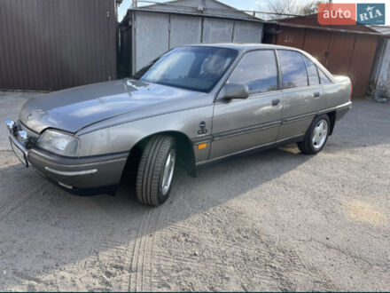Сірий Опель Омега, об'ємом двигуна 2 л та пробігом 228 тис. км за 2800 $, фото 1 на Automoto.ua