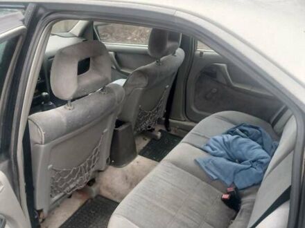 Сірий Опель Омега, об'ємом двигуна 2 л та пробігом 287 тис. км за 850 $, фото 1 на Automoto.ua