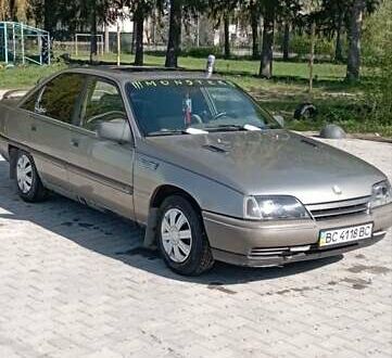 Опель Омега 1987 в Тернополе на Automoto.ua Серый Опель Омега, объемом двигателя 2 л и пробегом 300 тыс. км за 1300 $, фото 1 на Automoto.ua