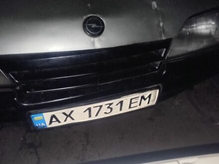 Опель Омега 1988 в Кривом Роге на Automoto.ua Серый Опель Омега, объемом двигателя 2 л и пробегом 1 тыс. км за 598 $, фото 1 на Automoto.ua