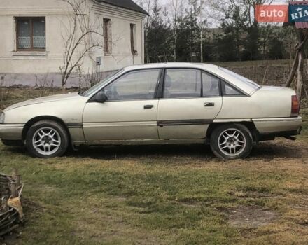 Серый Опель Омега, объемом двигателя 1.8 л и пробегом 700 тыс. км за 750 $, фото 1 на Automoto.ua