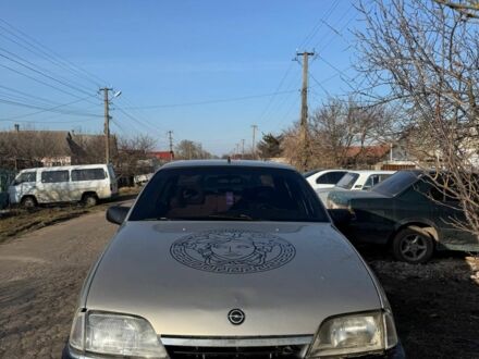 Сірий Опель Омега, об'ємом двигуна 2 л та пробігом 250 тис. км за 950 $, фото 1 на Automoto.ua