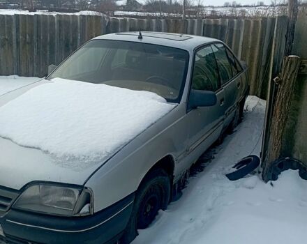 Серый Опель Омега, объемом двигателя 2.3 л и пробегом 300 тыс. км за 460 $, фото 1 на Automoto.ua