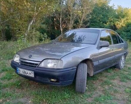 Сірий Опель Омега, об'ємом двигуна 2 л та пробігом 300 тис. км за 2300 $, фото 1 на Automoto.ua